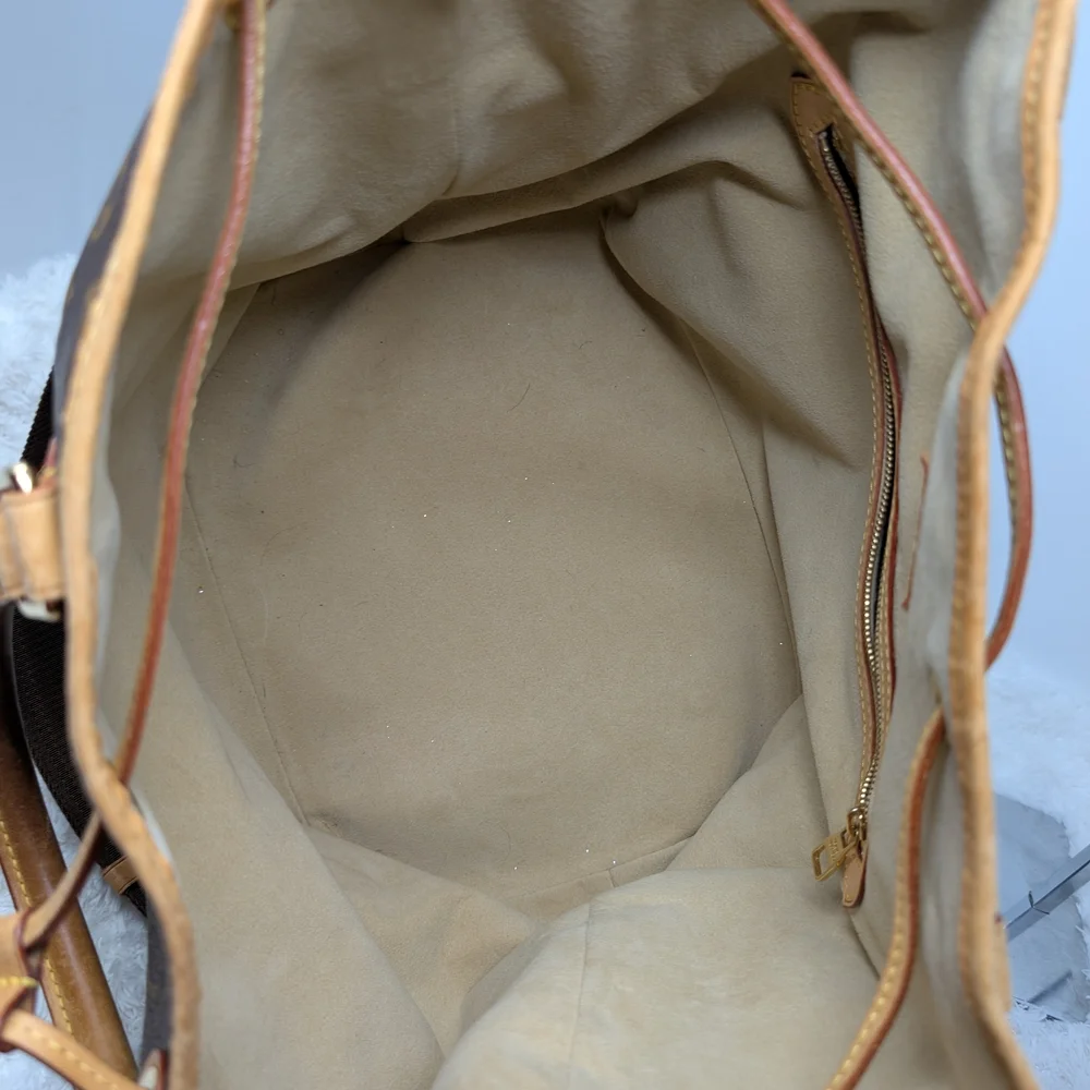 Louis Vuitton Brown and Tan Monogram Bag - Picture 4 of 12